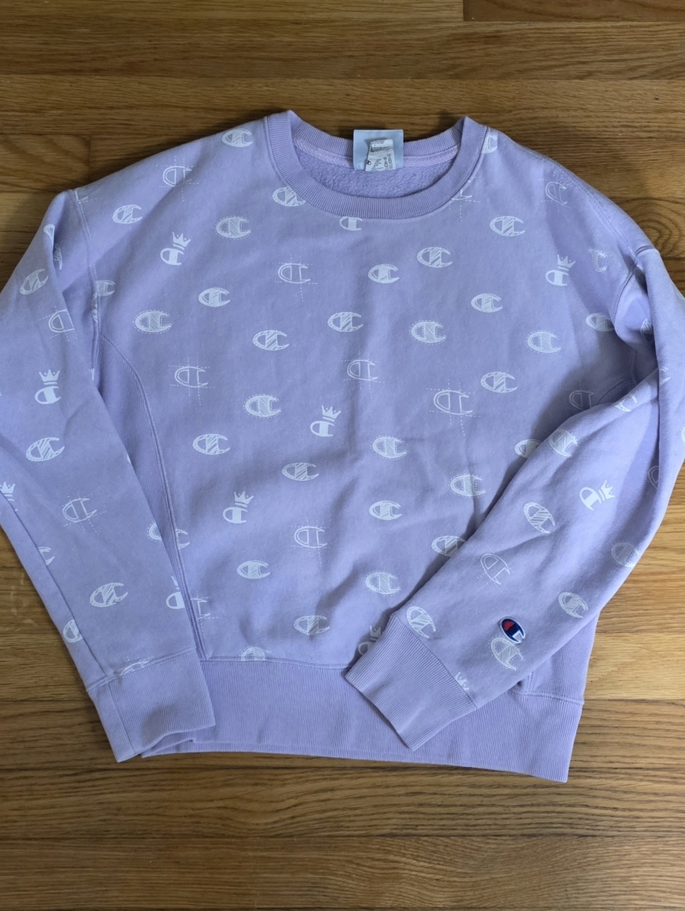 ​Champion Reverse Weave Lilac All-Over Logo Crown Print Crewneck Sweatshirt - Sm